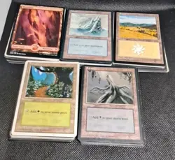 75x BASIC LANDS | 15 of each colour | Foil/Full Art Included Vintage to Modern - Image 1