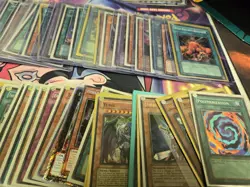 Yu-Gi-Oh Blue-Eyes White Dragon Vintage Tcg Lot! - Image 4