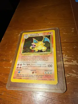Pokemon Charizard Base Set Holo 4/102 Unlimited - 1999 WOTC - Authentic - Image 1