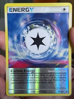 POKEMON CYCLONE ENERGY UNCOMMON REVERSE HOLOFOIL STORMFRONT LP CARD - Image 1