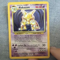 1999 Pokemon TCG Alakazam Base Set Holo Rare Card 1/102 - Image 1