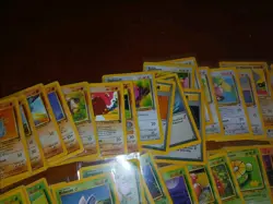 100 WOTC Pokemon Cards Vintage Lot Collection - Image 3