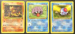 1999 Pokemon Fossil - 3 Card Lot - Magmar, Shellder, Tentacool - Image 1