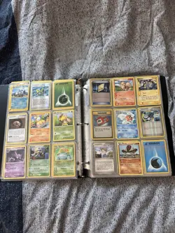 Vintage Pokemon Binder - *READ DESCRIPTION* - Image 4