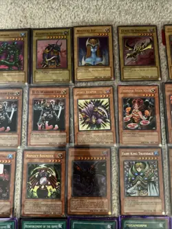 Vintage Yugioh Card Collection 125 Cards - Image 4
