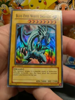 🔥 Yu-Gi-Oh Blue-Eyes White Dragon SKE-001 Super Rare 1st Ed SETO KAIBA NM 🔥 - Image 2