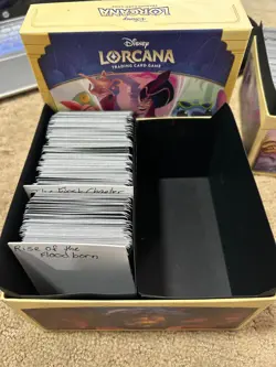 Disney Lorcana Bulk Lot w/ two empty Into the Inkland boxes - total cards: 1178 - Image 2