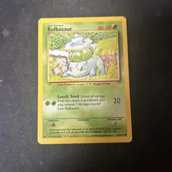 Bulbasaur 44/102 Pokemon Base Set WOTC Vintage D17 - Image 1
