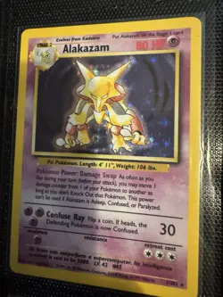 Wizards of the Coast Pokemon Alakazam Base Set 1/102 Holo Rare 1999 - Image 1