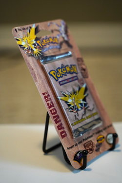 Pokemon Fossil Booster Blister Pack Zapdos Artwork 1999 WOTC Factory Sealed - Image 4