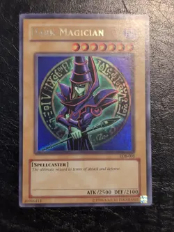 Yu-Gi-Oh! ULTRA RARE HOLO CARD DARK MAGICIAN LOB-005 1996 VINTAGE PRINT VLP - Image 1