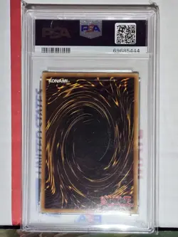 Dark Magician 2020 Yugioh 1st Edition MAGO-EN002 Maximum Gold PSA 9 Mint - Image 2