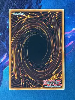 Yugioh - (NM) Droll & Lock Bird (Alt Art) - MAGO-EN006 - Premium Gold Rare - 1st - Image 2