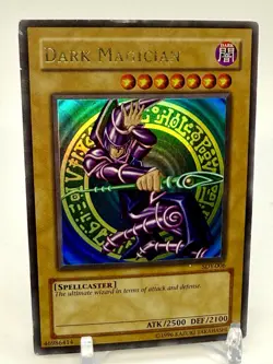 Dark Magician SDY-006 Starter Deck: Yugi-1st Edition 1st Edition Moderate Play - Image 2