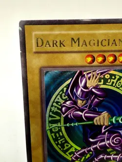 Dark Magician SDY-006 Starter Deck: Yugi-1st Edition 1st Edition Moderate Play - Image 3
