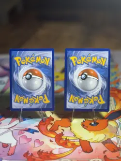 Pokemon Charizard RC5/RC32 Charmeleon RC4/RC32 Generations: Radiant Collection - Image 2