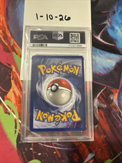 Pokemon TCG Charizard 4/102 Base Set Holo PSA 7 - Image 2