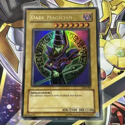 Yu-Gi-Oh TCG Dark Magician LOB-005 Unlimited Ultra Rare - Image 1