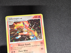 Pokemon Infernape LV. 40 5/130 Holo Rare Diamond & Pearl TCG Vintage Card - Image 2
