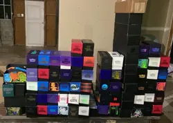 Pick a box Pokemon TCG (500 card lot) (no energy) includes holofoil /rare cards - Image 1