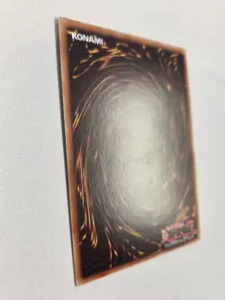 Priestess with Eyes of Blue LCKC-EN016 Secret Rare Holo Foil Bleed Yugioh Mint - Image 4