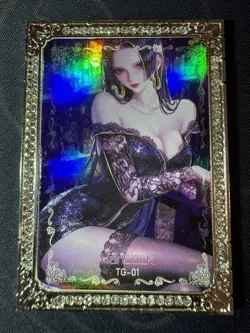 Goddess Gorgeous Hancock Diamond Card Metal Waifu Doujin Case Prize One Piece - Image 1