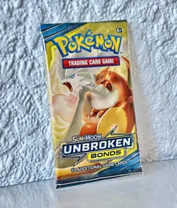 Pokemon Unbroken Bonds Booster Pack - Charizard Artwork Sun & Moon New & Sealed - Image 2