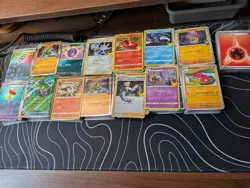 Pokemon Bulk Job Lot Bundle 1000+ Cards with 170+ Holos - Image 1