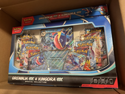 (8X) Pokemon Greninja Ex & Kingdra Ex Special Collection Box - Image 1