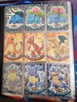 Pokemon Topps Card Blue Label Series 1 complete NM/Mint, extra holo foils. - Image 2