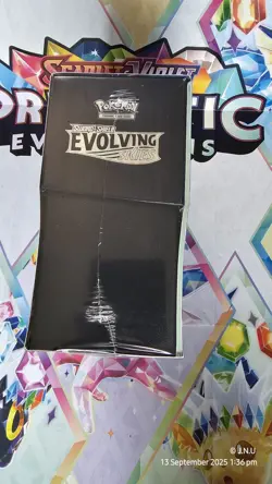 Pokemon TCG Evolving Skies Elite Trainer Box ETB - Brand New and Sealed - Image 4