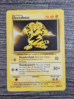Electabuzz 20/102 Base set set Non Holo Rare Vintage WOTC Pokemon Card - Image 1