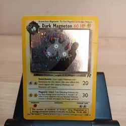 Pokemon Dark Magneton 11/82 Holo 2000 Team Rocket - Image 1