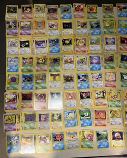 Pokemon Vintage 1st Edition Lot of 400 Cards/NO Energy, Trainers, Holo - Image 2