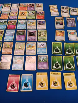 Lot of 100 Pokemon Cards Various Years Pokemon TCG - Image 4