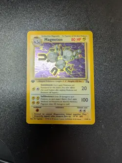 Pokemon TCG Magneton 1st Edition Holographic Fossil Set 11/62 - Image 1