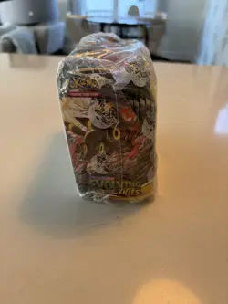 Pokemon TCG Evolving Skies Booster Box (Potential Damage, See Photos) - Image 5