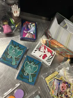 Pokemon Card Lot - HUGE COLLECTION - Holo’s Over 1000 Cards With Figures - Image 2