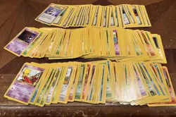 LOT OF 250 POKEMON WOTC CARDS NON-HOLO BASE JUNGLE FOSSIL GYM ROCKET - Image 1