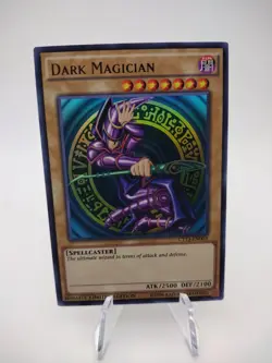 Yu-Gi-Oh! TCG Dark Magician CT13-EN003 Limited Edition Holographic - Image 1