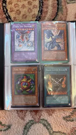 Yugioh Vintage Binder 20 Cards + Book - Image 2