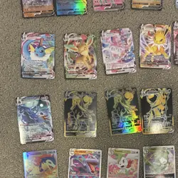 Pokemon TCG SPANISH Holo & V Card Lot - Zapdos, Glaceon, Articuno + Bulk & Tin - Image 4