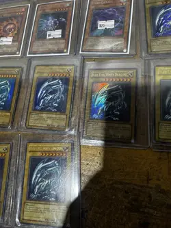 Blue Eyes White Dragon Yu-Gi-Oh TCG Card Lot Ultimate & Different Arts 32 - Image 3