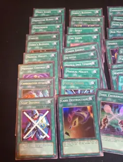 Yu-Gi-Oh TCG 1996 Spell Cards 100in Total Some Holo - Image 2