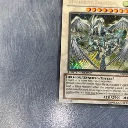 Yu-Gi-Oh! TCG Stardust Dragon 2008 Collector's Tins CT05-EN001 (Near Mint) - Image 2