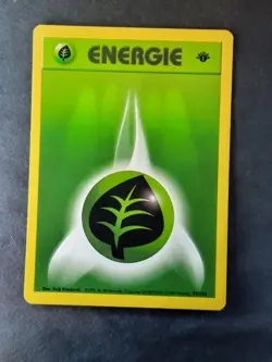 Grass Energy - 99/102 - 1st Edition - Base Set - German - Pokemon Card - Image 1