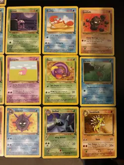Vintage Fossil Pokemon Cards Bundle x 25 Good Condition 1999 WOTC - Image 4