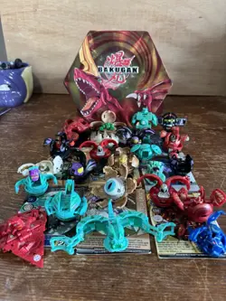 Bakugan Battle Brawlers Lot - 20+ Bakugan, Tin, Gate Cards, 300G & 250G - Image 1
