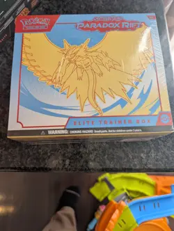 POKEMON - Paradox Rift Elite Trainer Box ETB Roaring Moon Sealed - Image 1