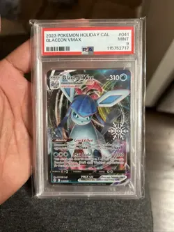 Glaceon VMAX - (Holiday Calendar) 041/203 Miscellaneous Cards & Products Holo - Image 1